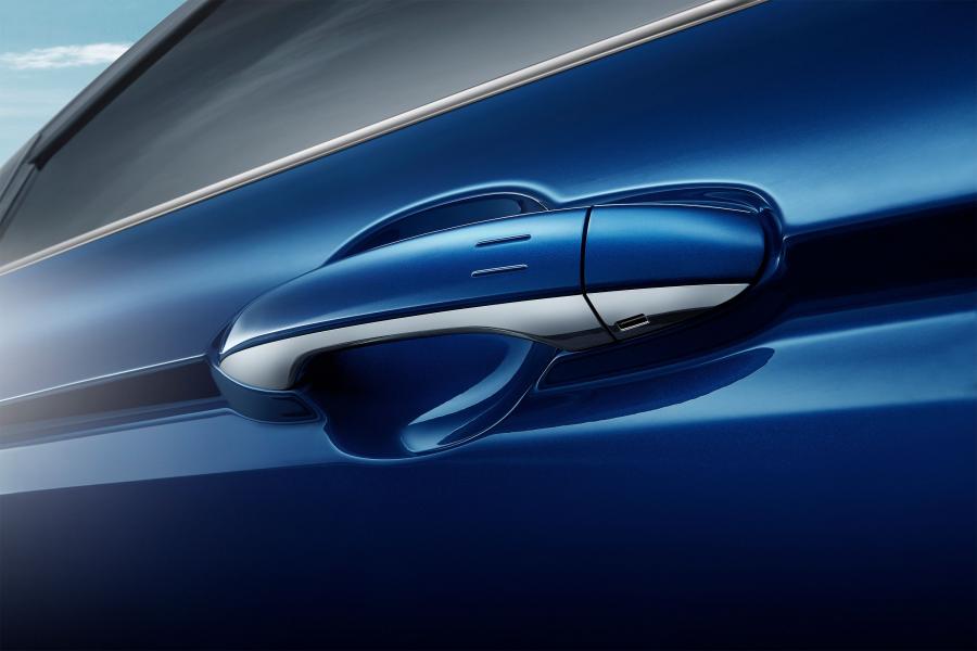 Детали экстерьера Geely Emgrand GL 2018 года  (фото 4 из 9)